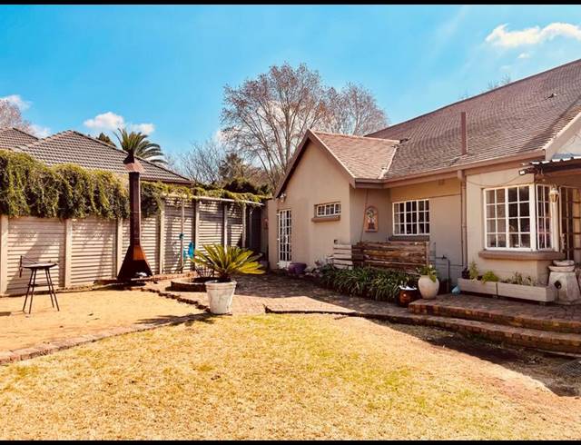 3 BEDROOM HOUSE FOR SALE IN VANDERBIJLPARK SW 5